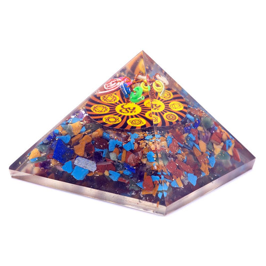 Orgonit pyramide – Om & chakra – 70 mm