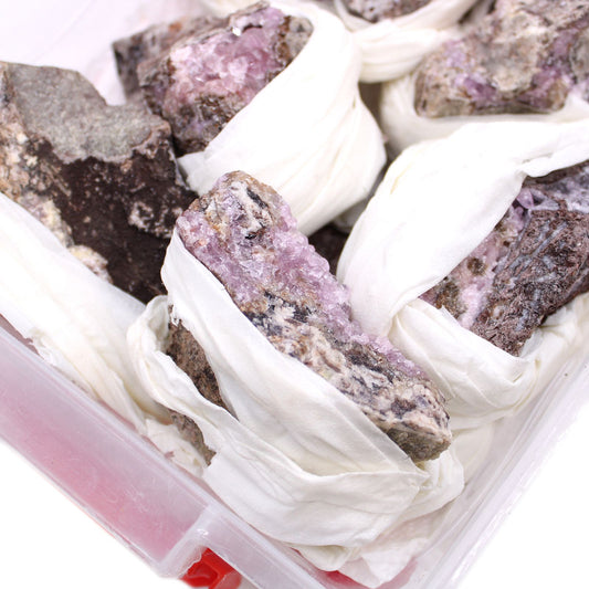 Kobaltoccalcit (ca. 25 råstykker)